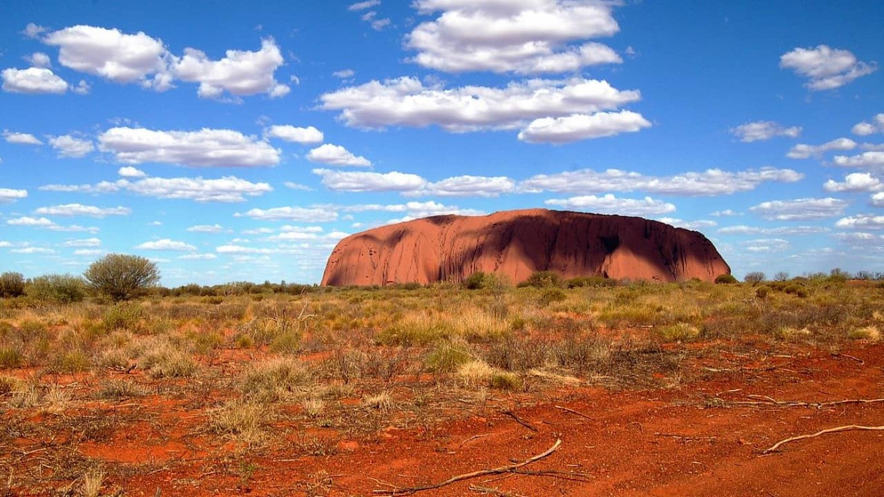 Voyager à travers l'Outback australien